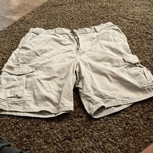 Wrangler cargo shorts
